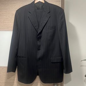 Gianfranco Ferre 2 piece suit